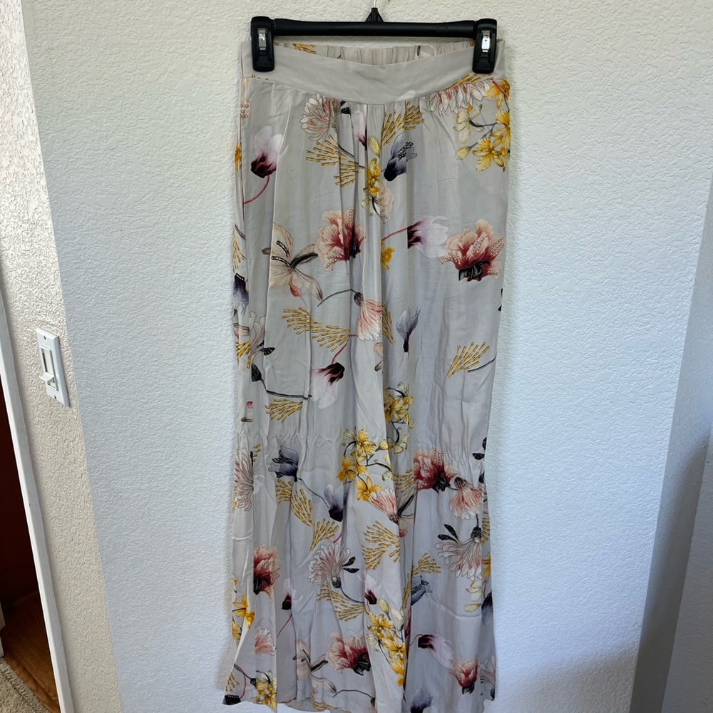 Jaase Floral Wide Leg Pants in Gray and Yellow